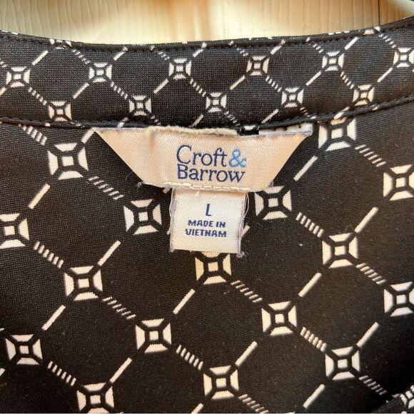 Large Croft & Barrow V-neck Blouse with 3/4 length sleeves - sz L - Picture 7 of 12